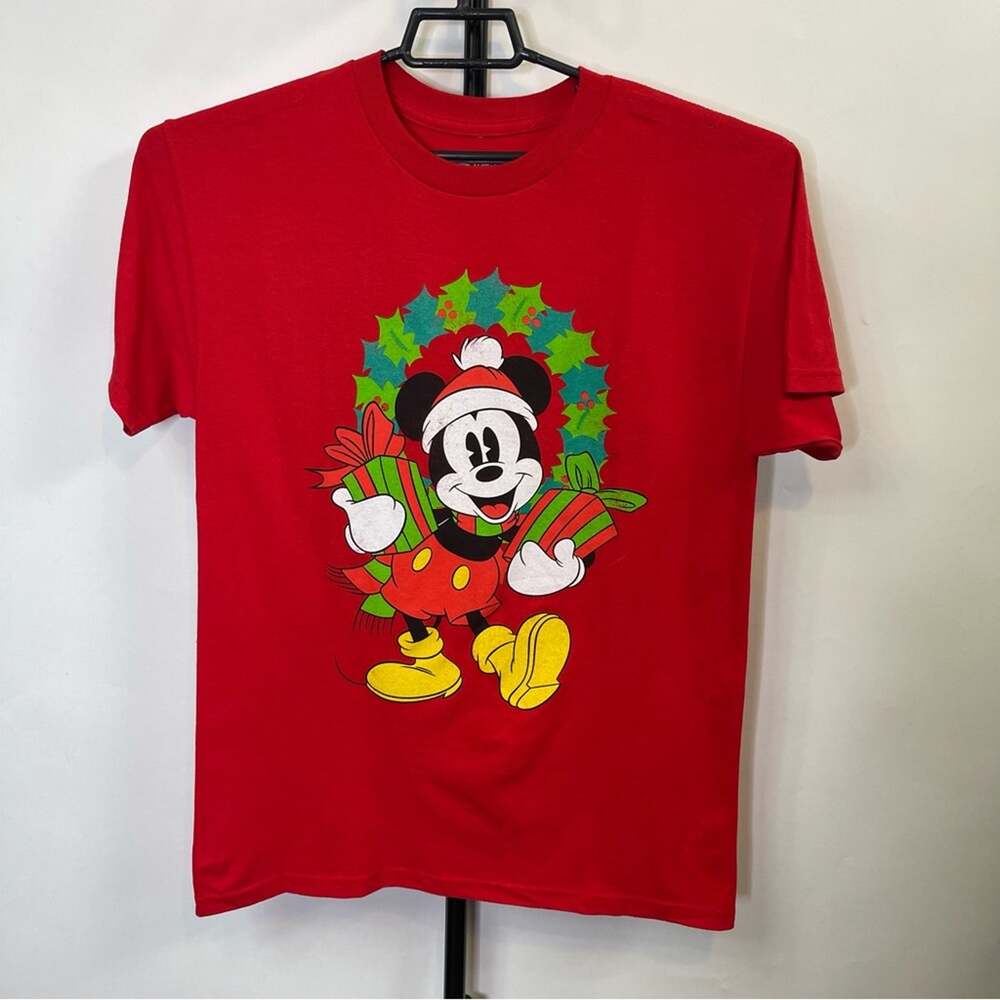 Disney Mickey Mouse Christmas Wreath Short Sleeve Shirt Size Medium Women’s